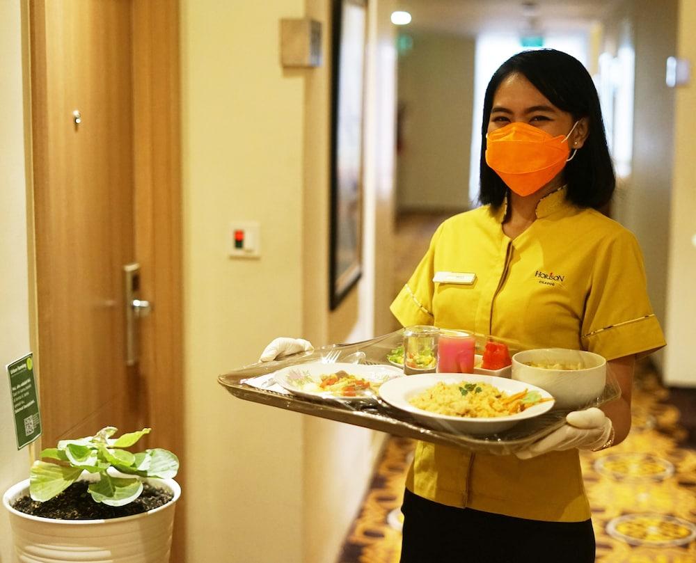 호텔 호라이즌 칠레두그 자카르타 외부 사진